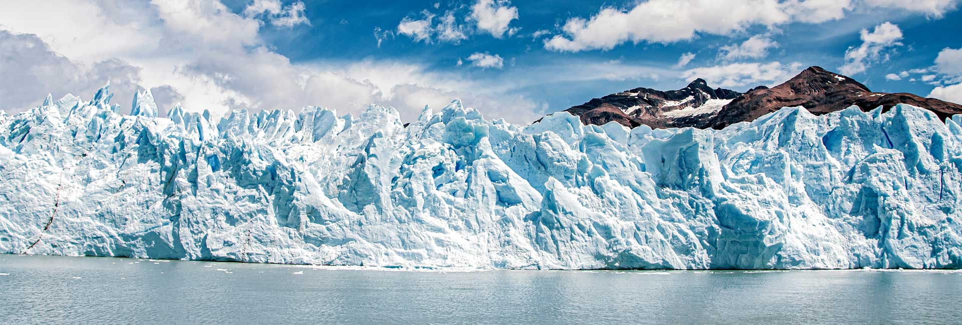 Crucero por Fiordos y Glaciares